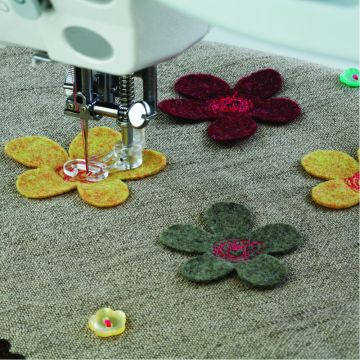 Janome Embroidery/Darning Foot (Open - Plastic) - Cat C