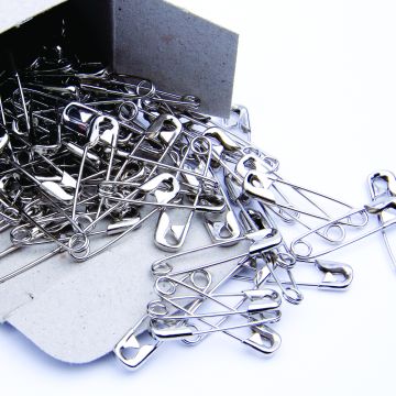 Safety Pins. Pack of 144