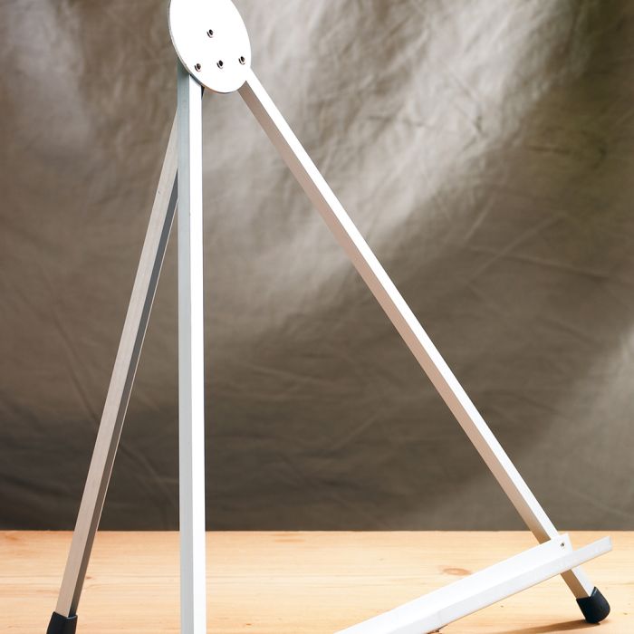 Desktop Aluminium Easel Desktop Aluminium Easel