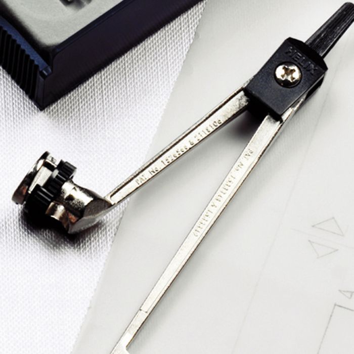 Standard Compass Standard Compass