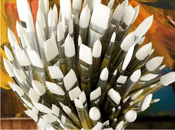 Brushes & Applicators